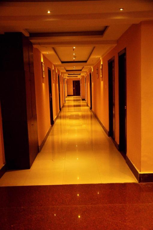 Astoria Hotel Kalkata Exteriér fotografie